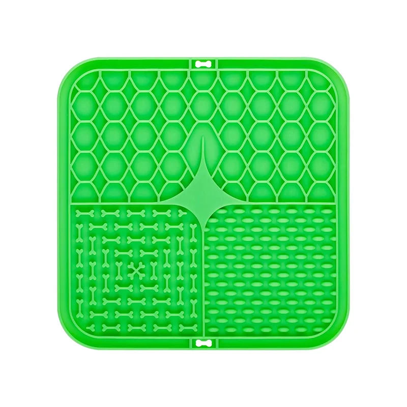 Silicone Pet Lick Mat — Slow Feeder with Suction Cup for Dogs & Cats